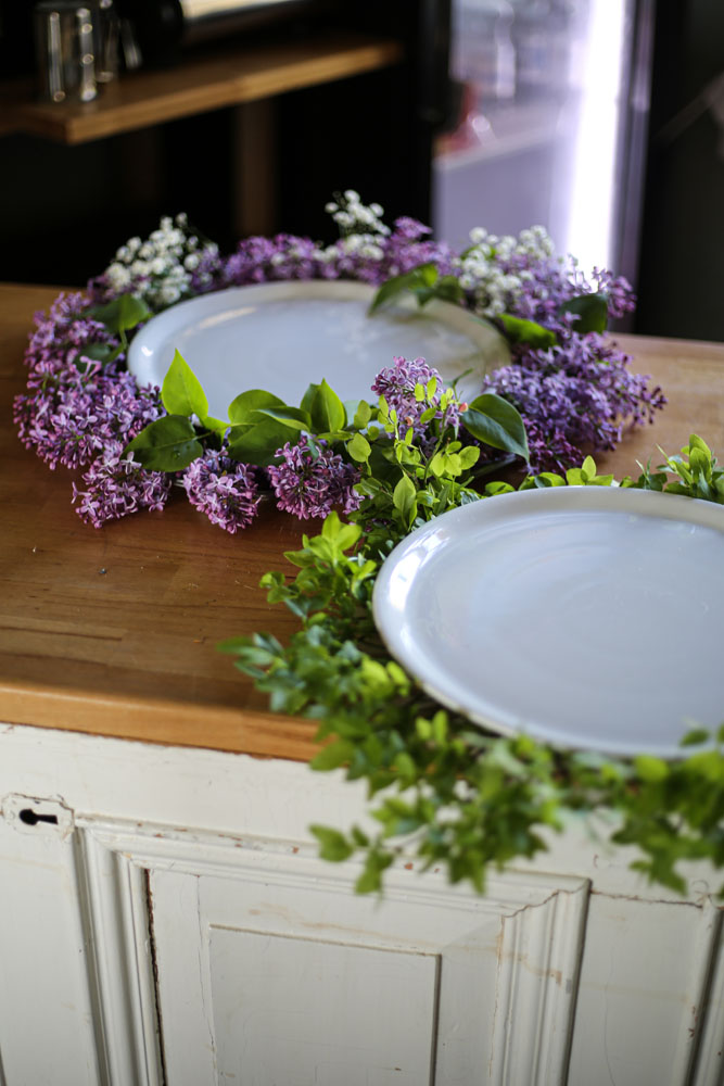 Two plates decorated with flowers