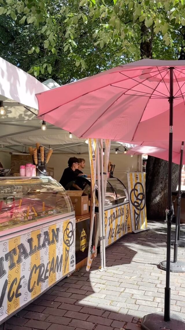 Little Italy -festivaali on käynnistynyt tänään to 6.8. Turussa!🇮🇹🍕🍹

Tunnelmallinen italialaisfestivaali Vanhalla Suurtorilla tuo yhteen herkullisen ruoan ja juoman, livemusiikin ja yhdessäolon ilon koko perheen kesken. Festivaali jatkuu sunnuntaihin 9.8. asti🍝🍷🎶🍨

Ootko menossa?🌞

@littleitalyfinland 

#eatturku 
#visitturku